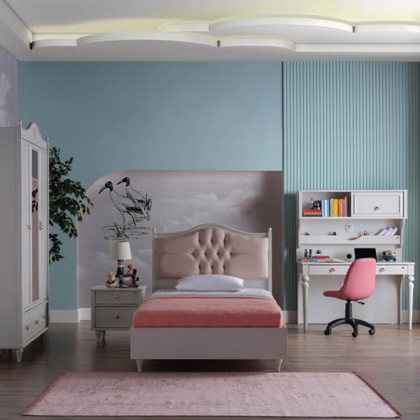 Emily Young Room Set