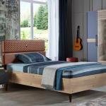 Lauren Young Room Set